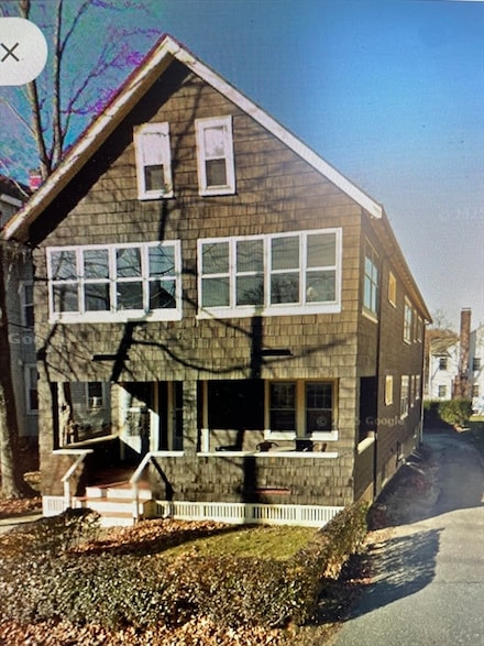 207 South St Unit 1, Waltham, MA 02453