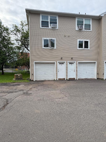 1259 East St Unit A, New Britain, CT 06053