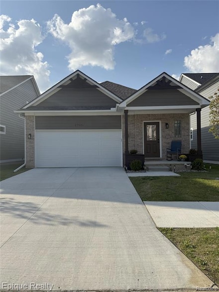 27651 Maryjane Ln, Chesterfield Township, MI 48047