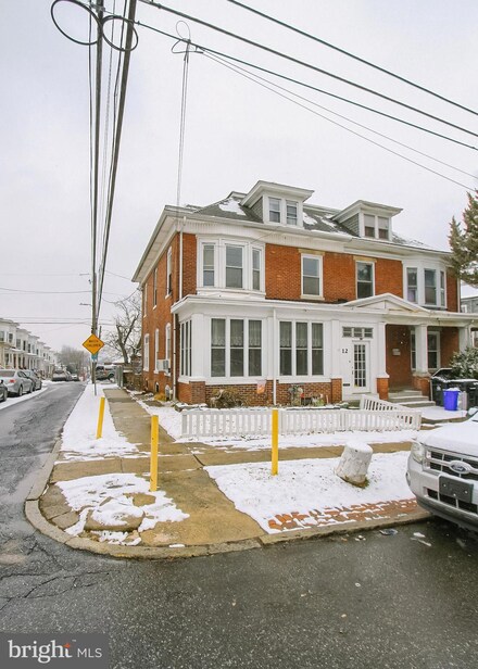 12 S 19th St, Harrisburg, PA 17104