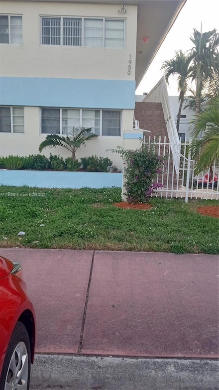 1950 Biarritz Dr Unit 1, Miami Beach, FL 33141