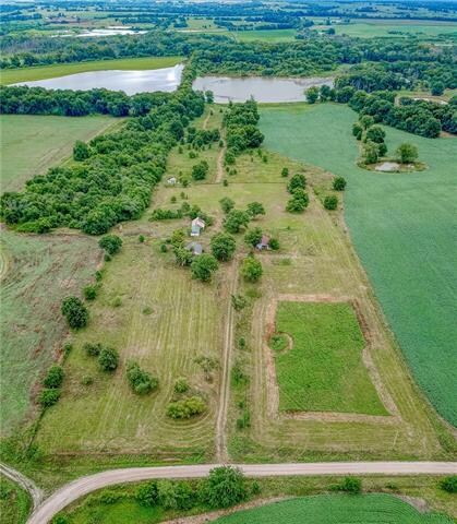 1020 NW 1101st Rd, Urich, MO 64788
