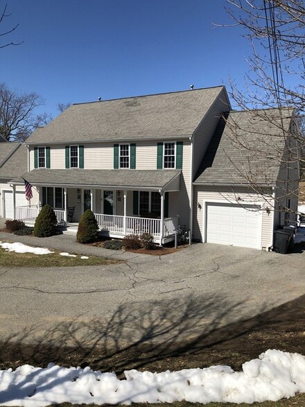13 Carroll Rd Unit 2, North Grafton, MA 01536