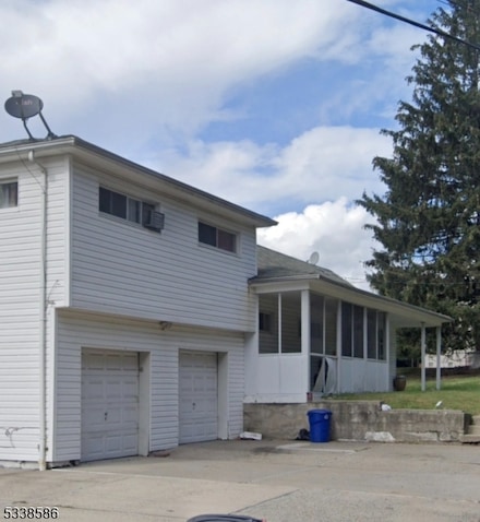 60 Mountain Ave, Paterson, NJ 07501