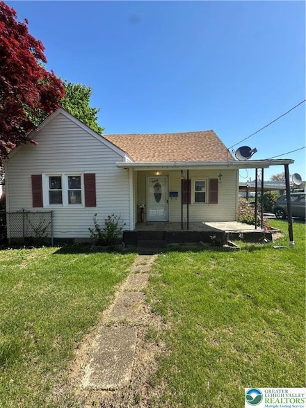 2215 N 3rd Ave, Whitehall, PA 18052
