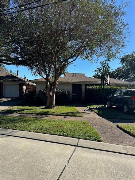 5028 Ithaca St, Metairie, LA 70006