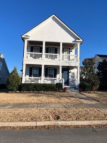 319 Hornsby Ln, Evans, GA 30809