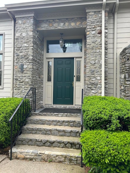 1667 Snow Goose Cir, Lexington, KY 40511