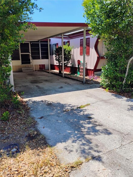 11329 Leisure Ln, Port Richey, FL 34668