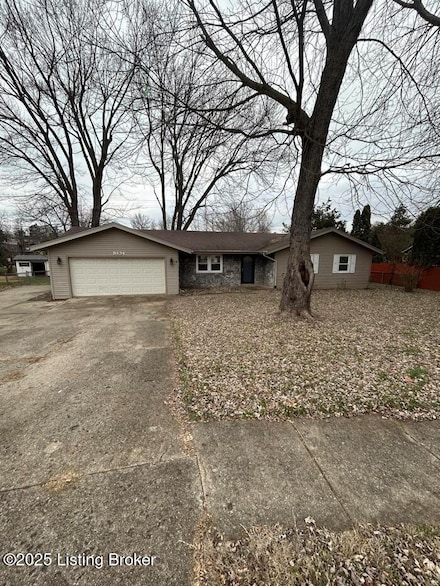 1634 Catalpa Rd, Radcliff, KY 40160