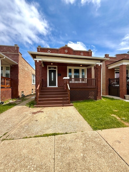 1435 S 57th Ave, Cicero, IL 60804