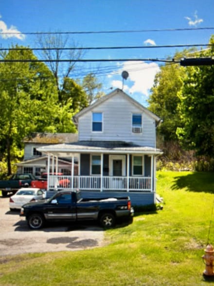 699 Main St, Watertown, CT 06795