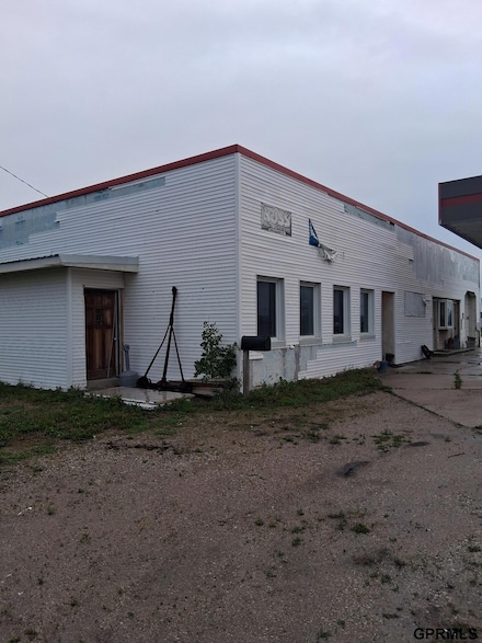 427 Front St, Beemer, NE 68716