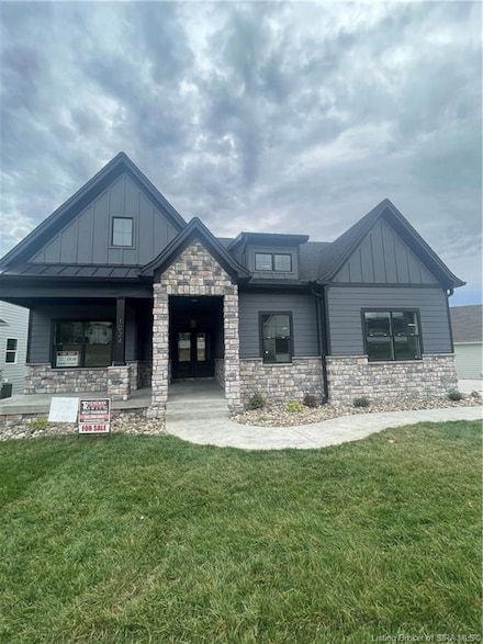 1024 Oskin Dr Unit 209, Georgetown, IN 47122