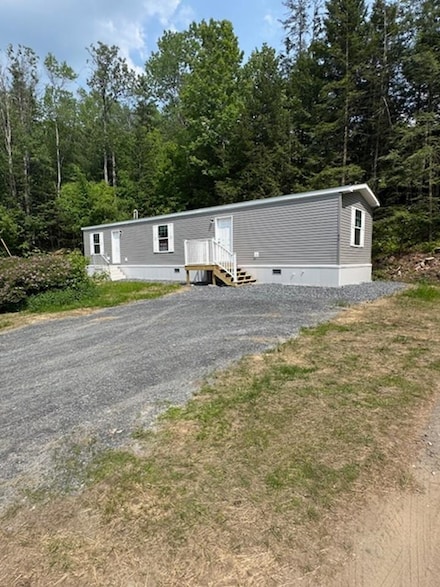 40 3rd St, Saint Johnsbury, VT 05819