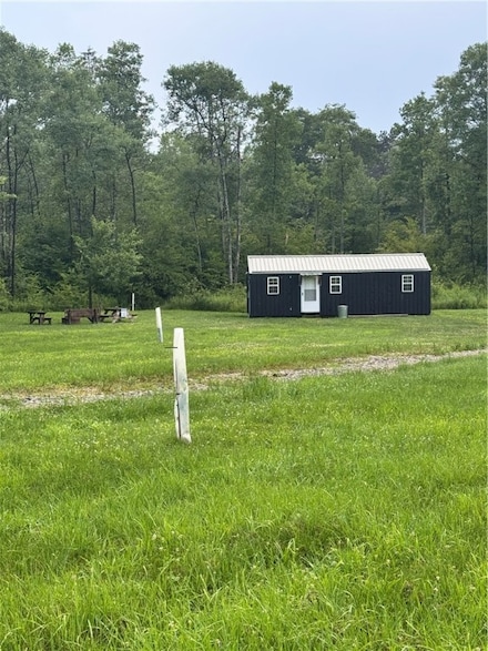 179 White Hollow Rd, Smethport, PA 16749