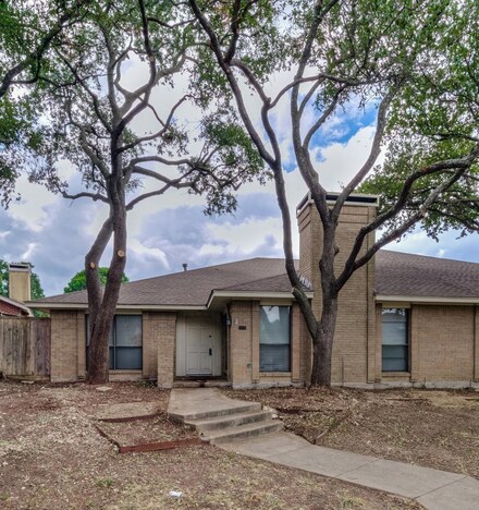 4026 Morman Ln, Addison, TX 75001
