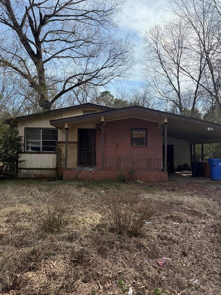 2936 Walker St, Columbus, GA 31903