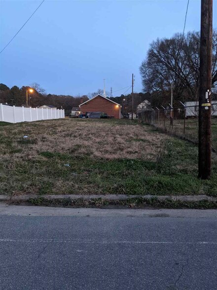 513 Odell St, Durham, NC 27703