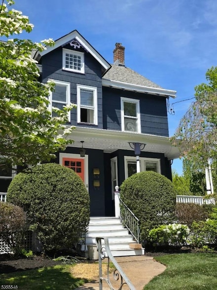 446 Valley Rd, Montclair, NJ 07043