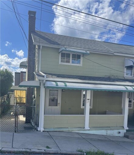 24 Jones St, Lansford, PA 18232