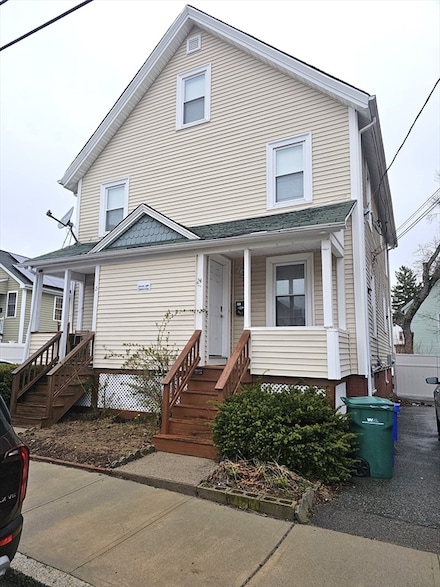 24 Emory St, Attleboro, MA 02703