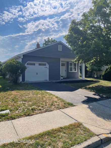 155 Davenport Rd, Toms River, NJ 08757