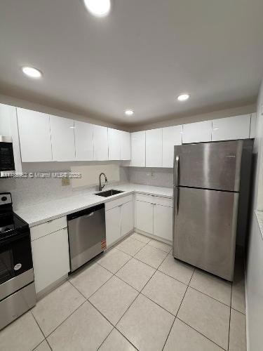 8615 NW 8th St Unit 101, Miami, FL 33126