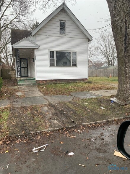 1517 Tecumseh St, Toledo, OH 43607