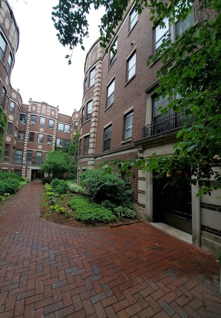 410 Ridge Ave Unit 24-3, Evanston, IL 60202
