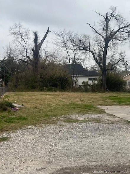 1300 3rd St, Lake Charles, LA 70601