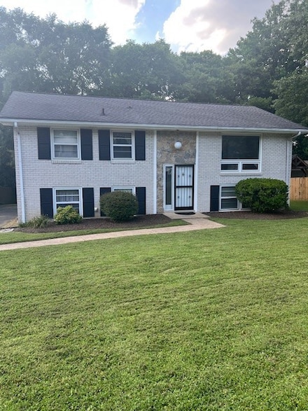 4805 Bowfield Dr, Antioch, TN 37013