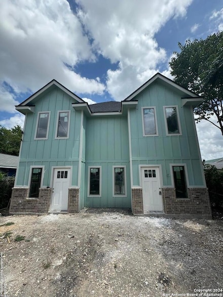 631 Blaine, San Antonio, TX 78202