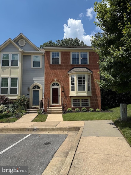 7682 Blueberry Hill Ln, Ellicott City, MD 21043