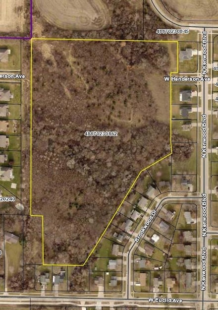 2000 W Henderson Ave, Indianola, IA 50125