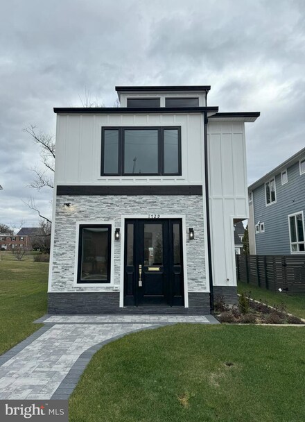 1729 N Edison St, Arlington, VA 22207
