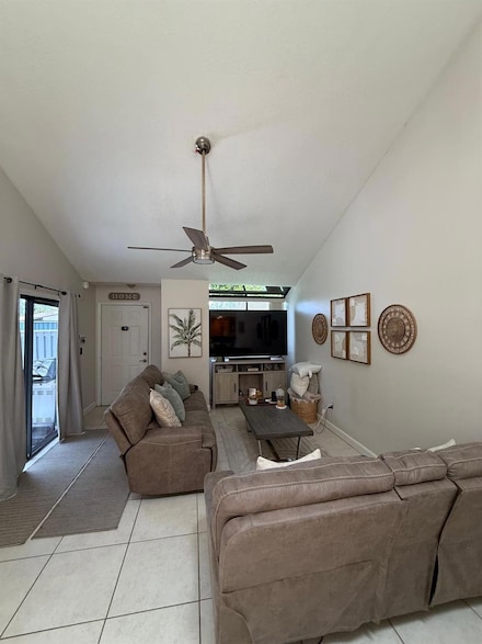 2031 Winners Cir, North Lauderdale, FL 33068