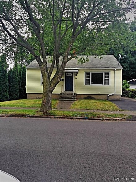 26 Fairgate St, Rochester, NY 14606