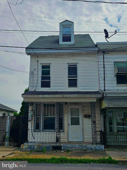 31 S Bower St, Shenandoah, PA 17976