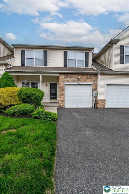 11 Cobblestone Dr, Easton, PA 18045