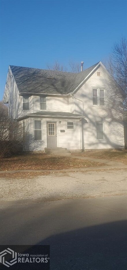 315 Park St, Coon Rapids, IA 50058