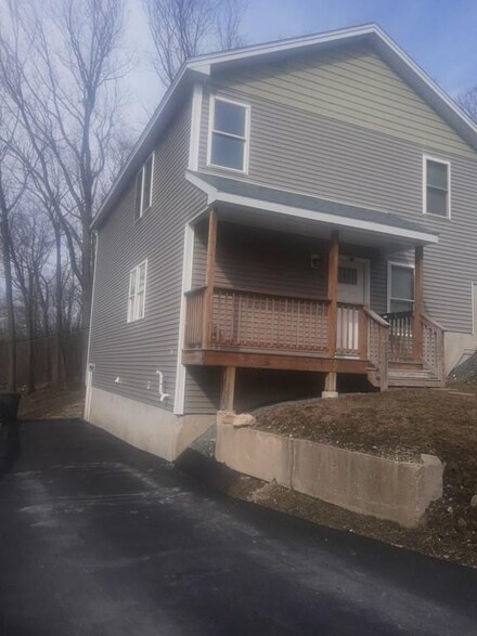 9 Breck St, Worcester, MA 01605