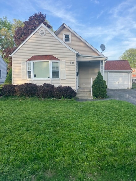 285 Almay Rd, Rochester, NY 14616