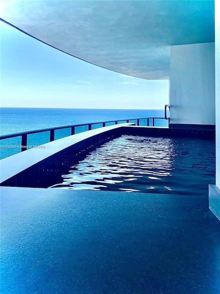 18555 Collins Ave Unit 2505, Sunny Isles Beach, FL 33160