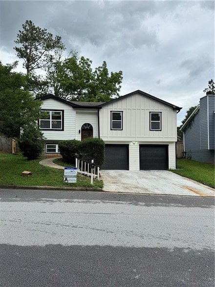 1340 Stoneleigh Way, Stone Mountain, GA 30088