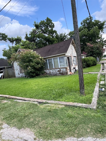 7102 Tuck St, Houston, TX 77020