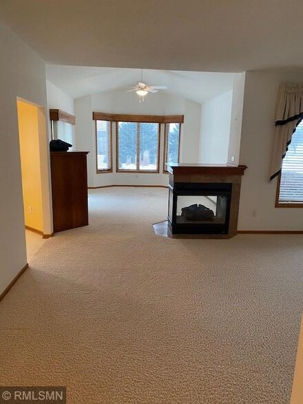 262 Glen Lou Way, Hastings, MN 55033