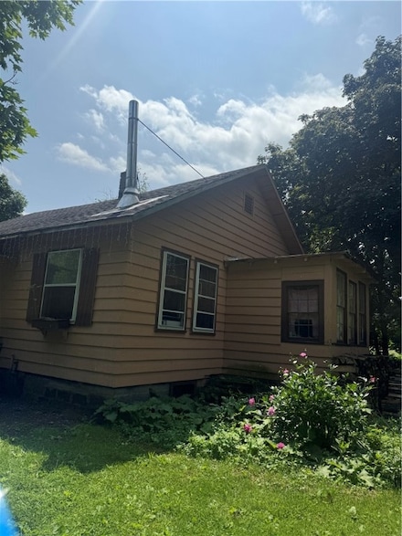 4805 Stage Rd, Burdett, NY 14818