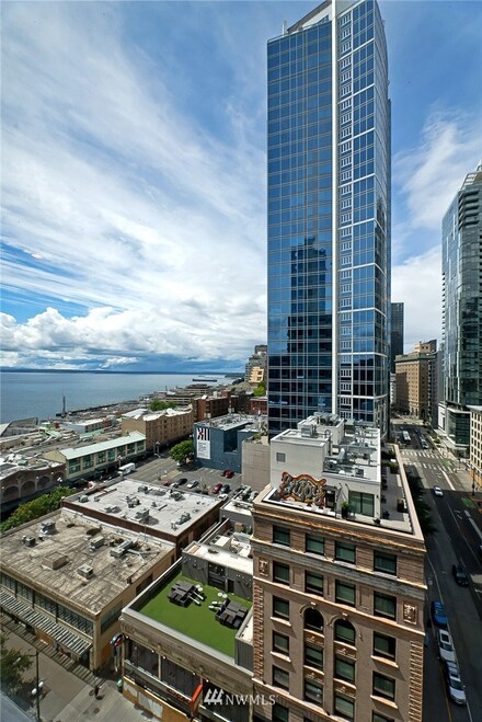 1415 2nd Ave Unit 1604, Seattle, WA 98101