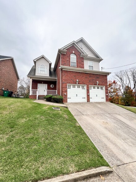 6000 Blue Hole Way, Antioch, TN 37013